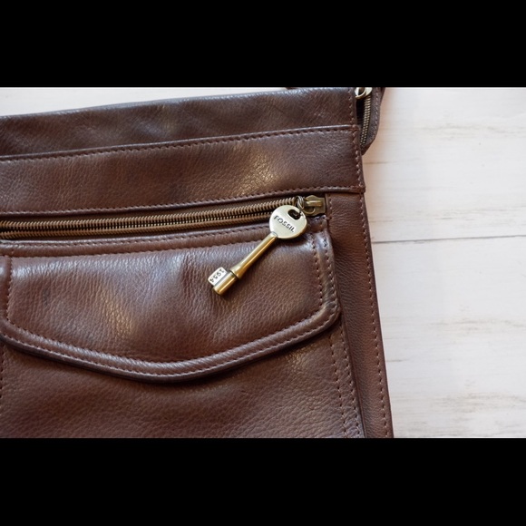 Fossil Leather Crossbody Bag - Picture 3 of 6